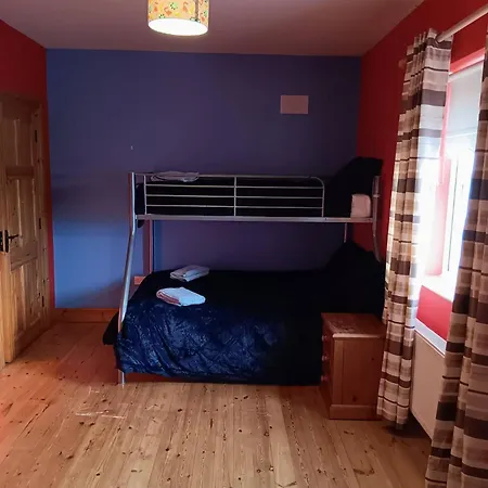 In Guest - 3 Williamstown, Ireland Guest house *